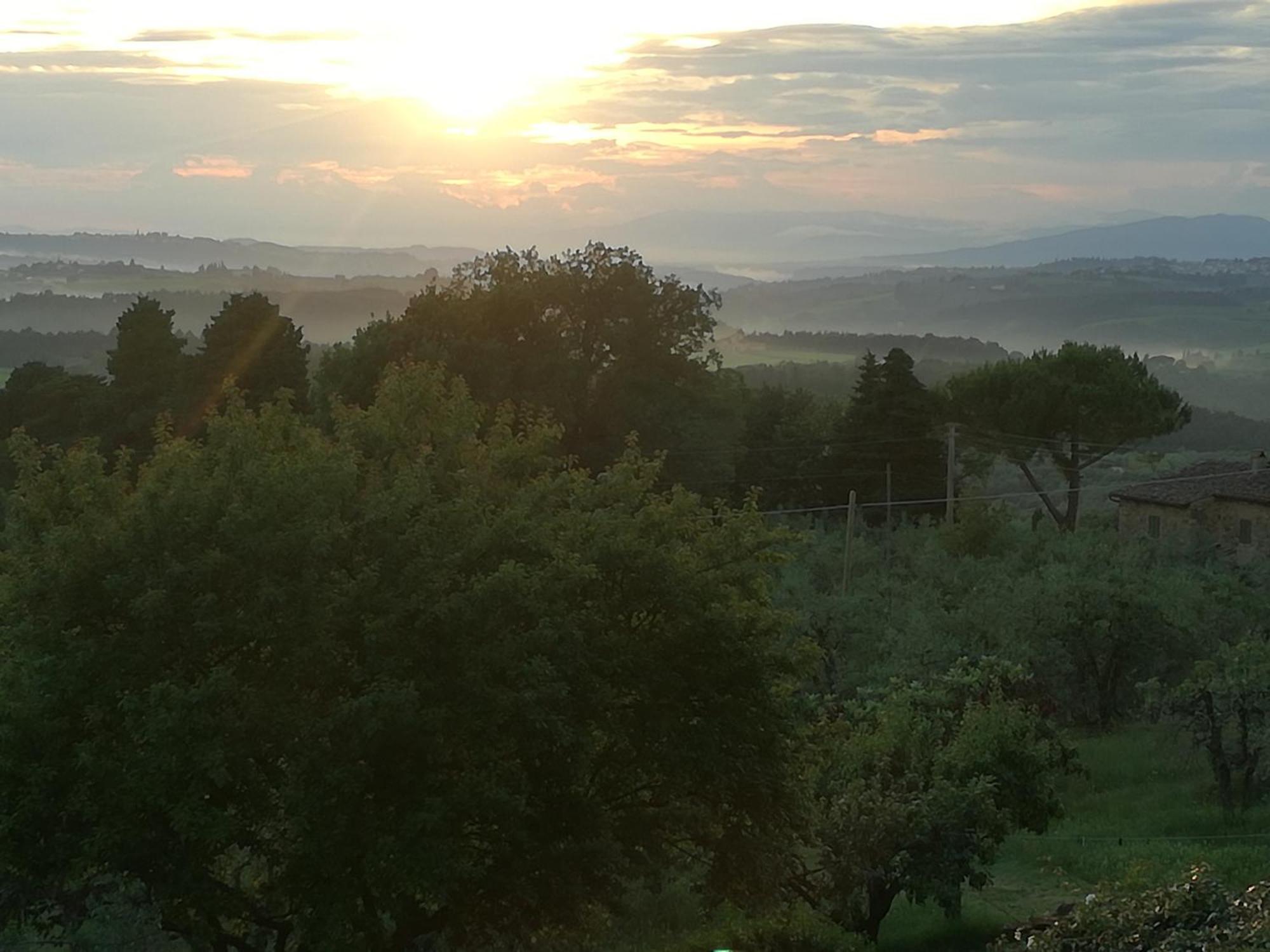 Agriturismo Podere La Cava Mercatale Val Di Pesa ภายนอก รูปภาพ